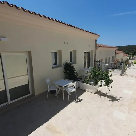 Borgo Dell'orso ホテル